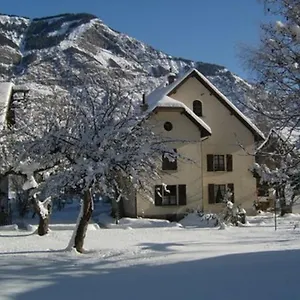 la-marmotte-de-la-meije.hotels-rhonealpes.com/